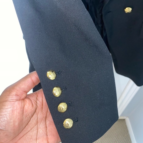 Blazer - Picture 2 of 2